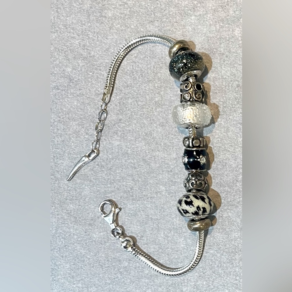 925 Sterling ladies Italian bracelet with beads